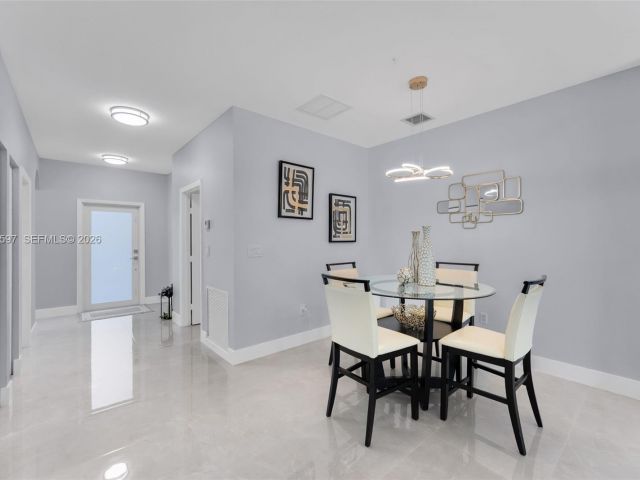 Продажа дома по адресу 14234 SW 155th Ct - фото 7428523