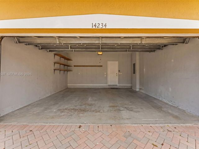 Продажа дома по адресу 14234 SW 155th Ct - фото 7428527