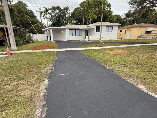 Продажа дома по адресу 12615 N Miami Ave - фото 7436176