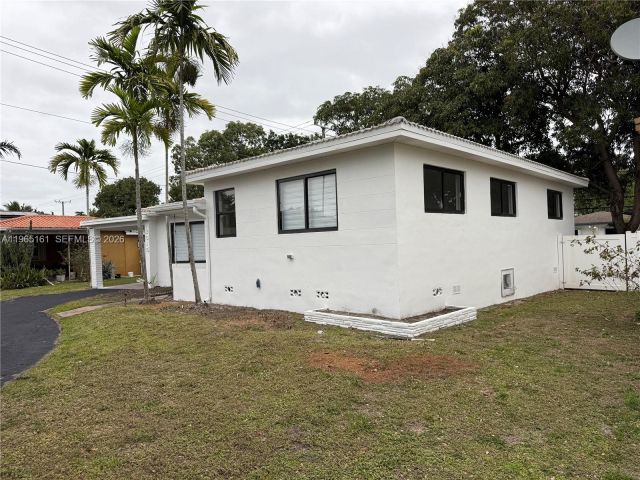 Продажа дома по адресу 12615 N Miami Ave - фото 7436177