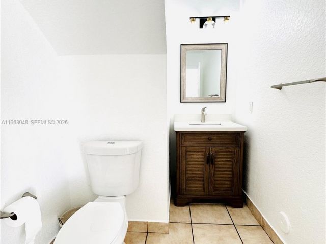 Дом в аренду по адресу 16534 SW 97th Ter 16534 - фото 7428443