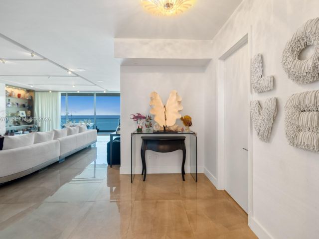 Продажа квартиры #1706 - фото 7428339