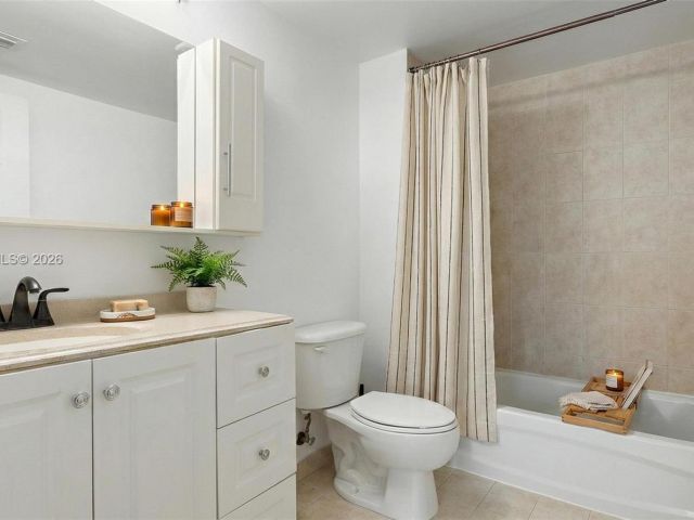 Продажа квартиры #1510 - фото 7429355