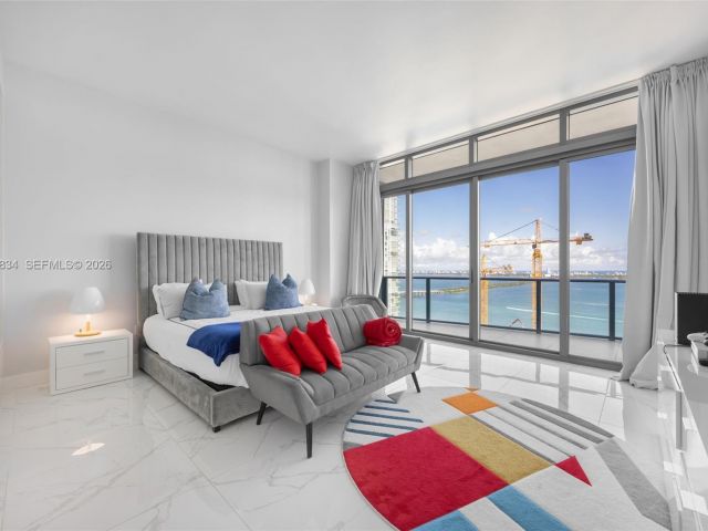 Продажа квартиры #4002 - фото 7493226