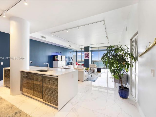 Продажа квартиры #4002 - фото 7493232