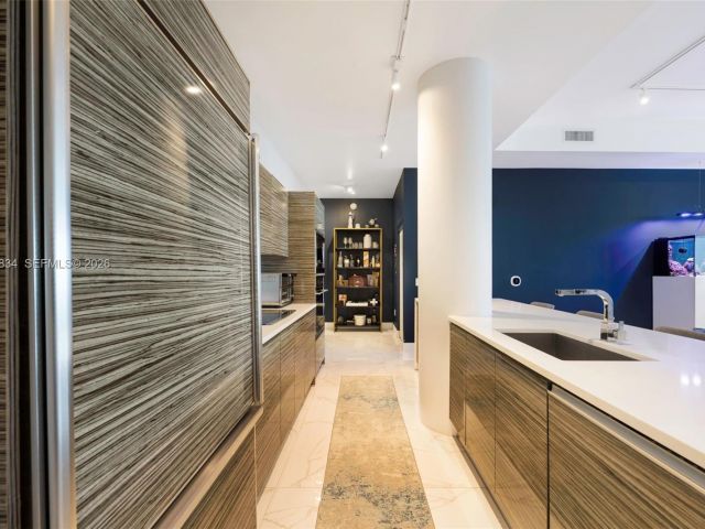 Продажа квартиры #4002 - фото 7493239