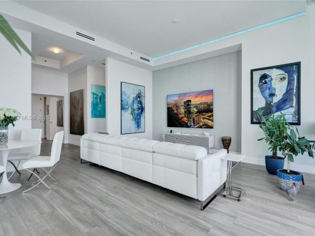 Продажа квартиры #4301 - фото 7519276