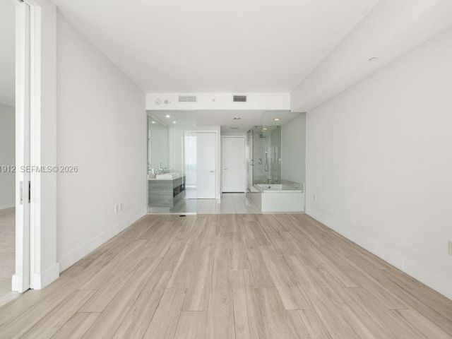 Продажа квартиры #2205 - фото 7494739