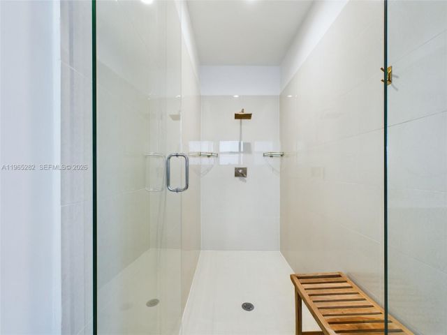 Продажа дома по адресу 14560 SW 22nd Ter - фото 7446011