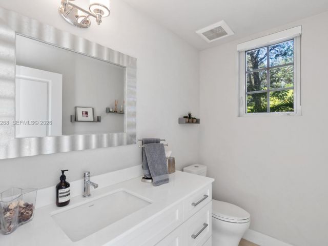 Продажа дома по адресу 1320 San Benito Ave - фото 7470718