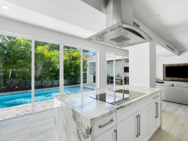 Продажа дома по адресу 1320 San Benito Ave - фото 7470722