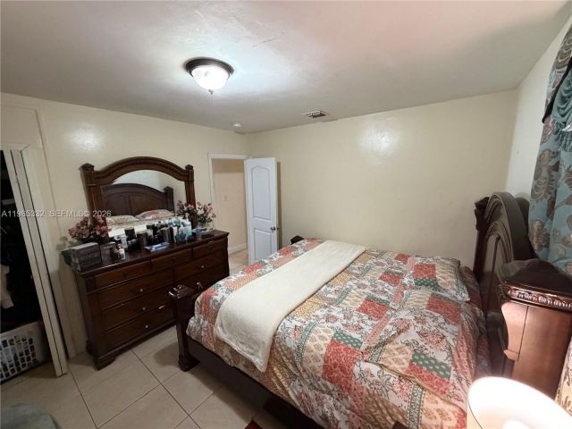 Продажа дома по адресу 540 NW 119th St - фото 7463877