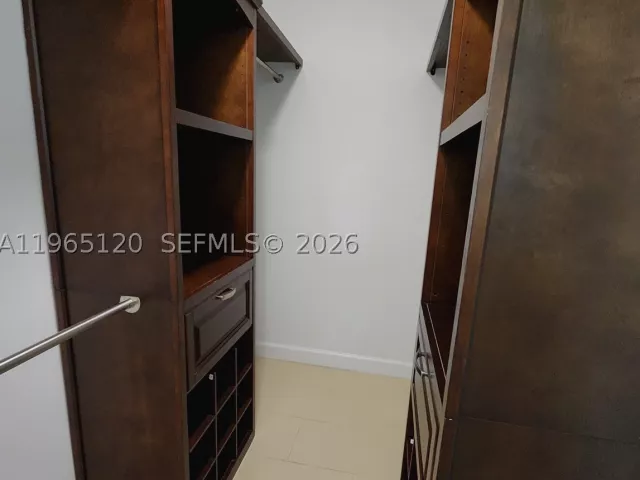 Продажа дома по адресу 6485 SW 129th Ave - фото 9091540