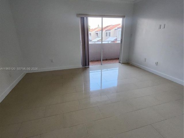 Продажа дома по адресу 6485 SW 129th Ave - фото 7445502