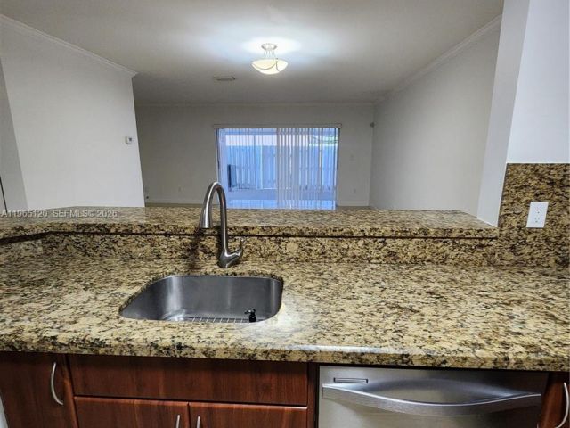 Продажа дома по адресу 6485 SW 129th Ave - фото 7445513