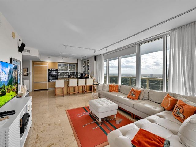 Продажа квартиры #4708 - фото 7499223