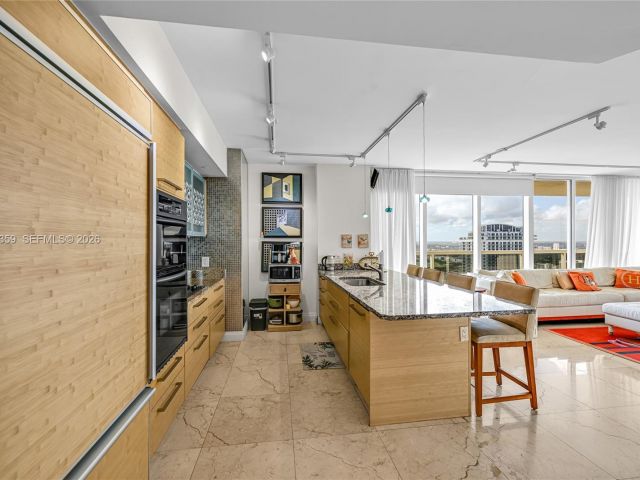 Продажа квартиры #4708 - фото 7499226