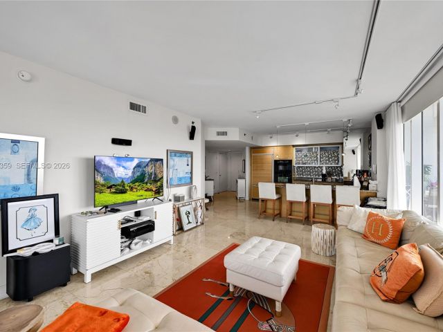 Продажа квартиры #4708 - фото 7499229