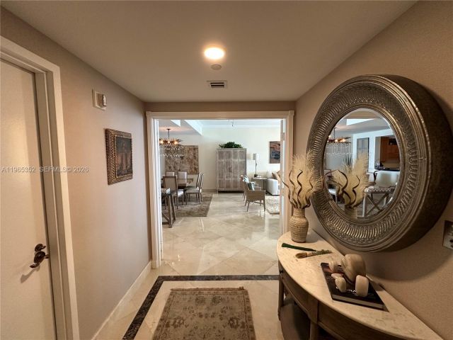 Продажа квартиры # - фото 7430151