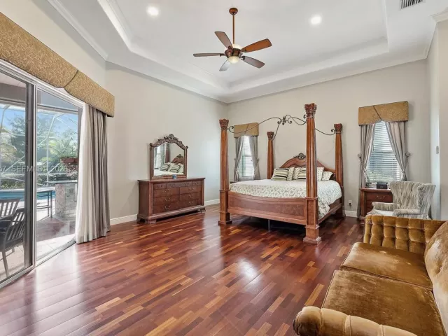 Продажа дома по адресу 7802 N 130th Ave N - фото 7451133