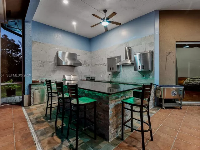 Продажа дома по адресу 7802 N 130th Ave N - фото 7451120