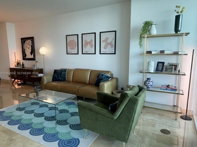 Продажа квартиры #2109 - фото 7432215