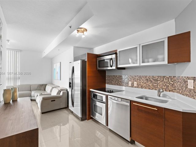 Продажа квартиры #1505 - фото 7429813