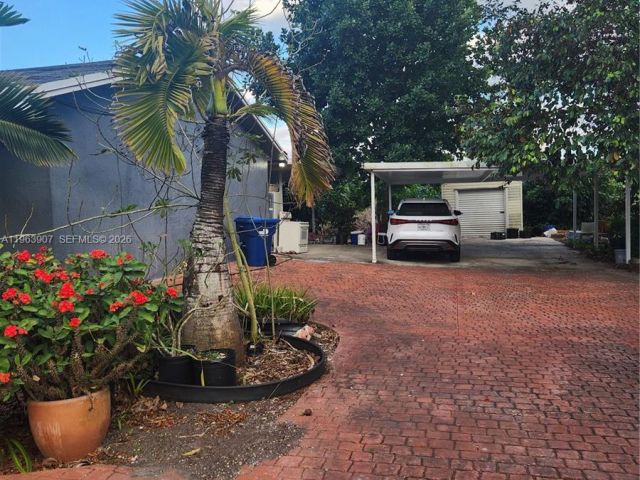 Продажа дома по адресу 23801 SW 217th Ave - фото 7428824