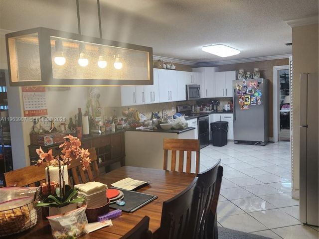 Продажа дома по адресу 23801 SW 217th Ave - фото 7428829