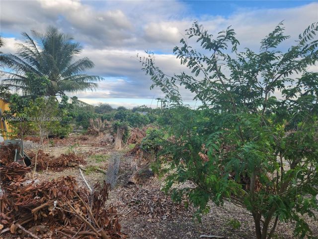 Продажа дома по адресу 23801 SW 217th Ave - фото 7428831