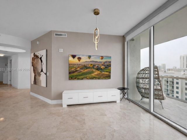 Продажа квартиры #2-1107 - фото 7502497