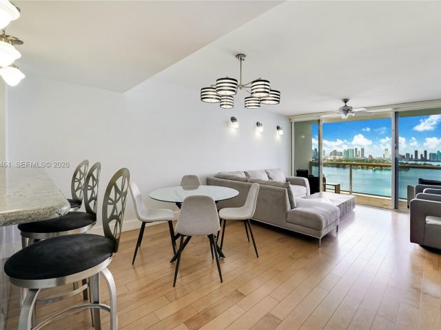 Продажа квартиры #1806 - фото 7429104