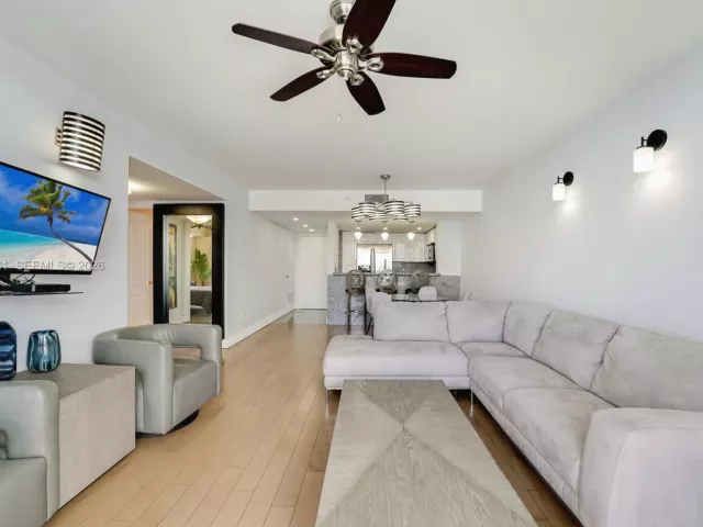 Продажа квартиры #1806 - фото 7429108