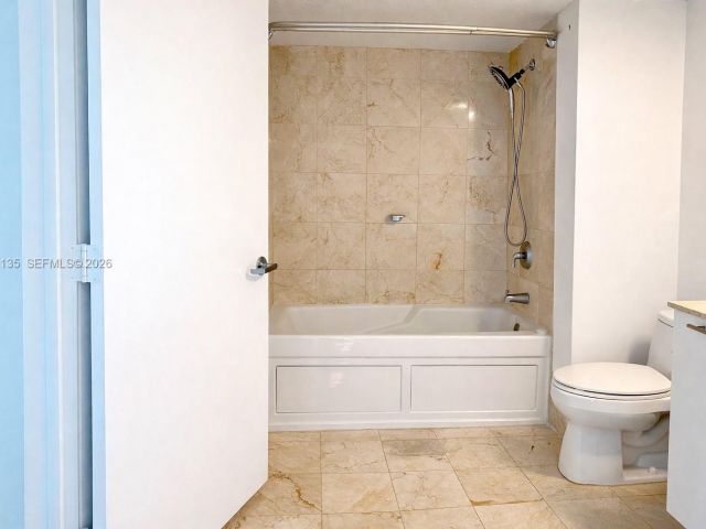 Продажа квартиры #4102 - фото 7429635