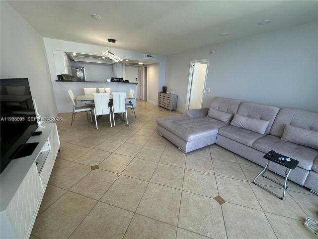 Квартира в аренду номер2217 - фото 7430015