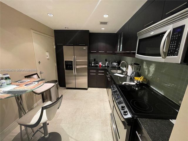 Квартира в аренду номер1404 - фото 7430004