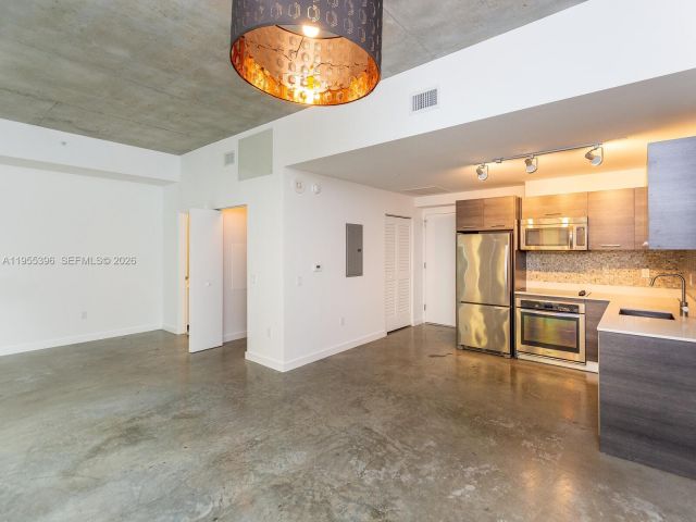 Продажа квартиры #805 - фото 7429452