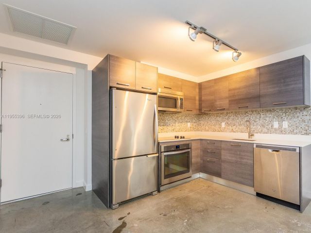 Продажа квартиры #805 - фото 7429454