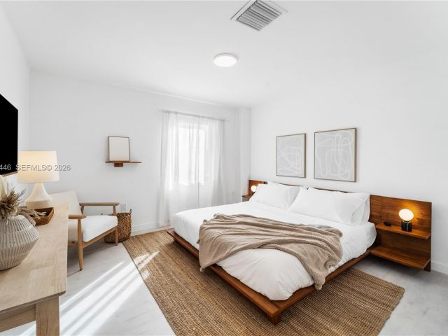 Продажа дома по адресу 18700 SW 117th Ave - фото 7509112