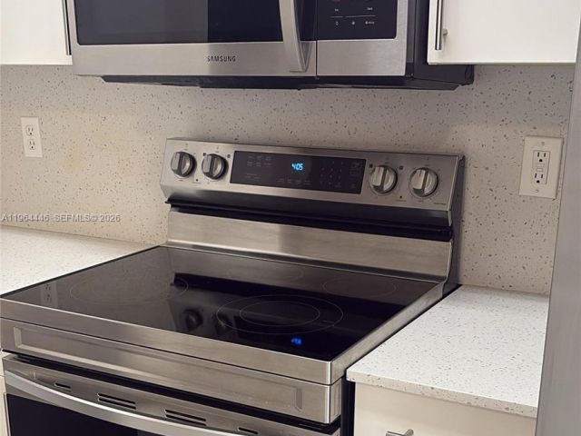 Дом в аренду по адресу 10776 NW 84th Ln 8-30 - фото 7485487