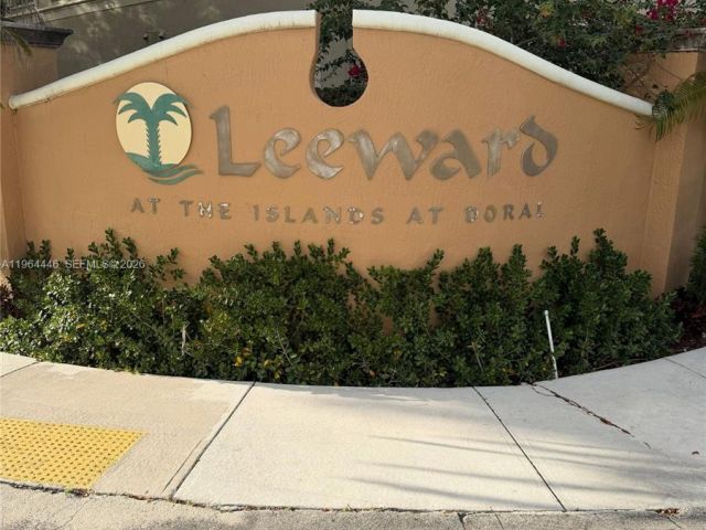 Дом в аренду по адресу 10776 NW 84th Ln 8-30 - фото 7485492