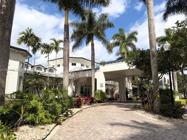 Дом в аренду по адресу 10776 NW 84th Ln 8-30 - фото 7485494