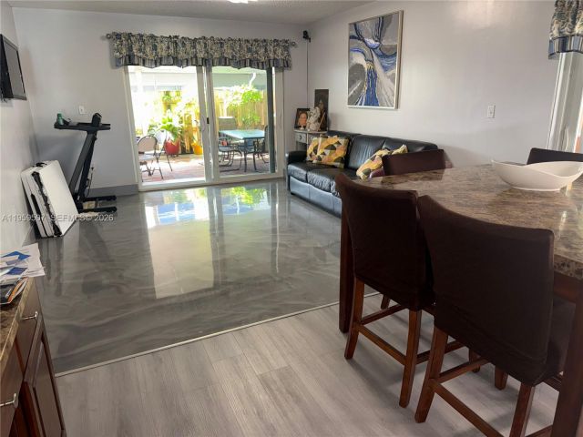 Продажа дома по адресу 5320 NW 190th St - фото 7428591