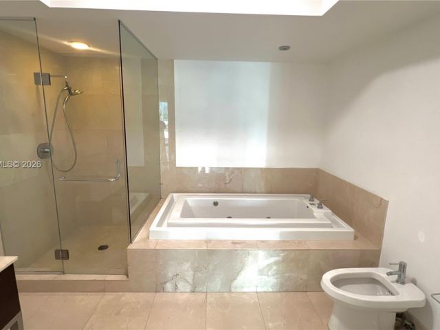 Продажа квартиры #1504 - фото 7438970