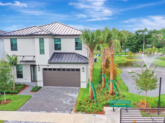 Дом в аренду по адресу 1454 SW 23rd St - фото 7482946