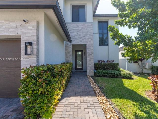 Продажа дома по адресу 8096 NW 48th Ter - фото 7431614