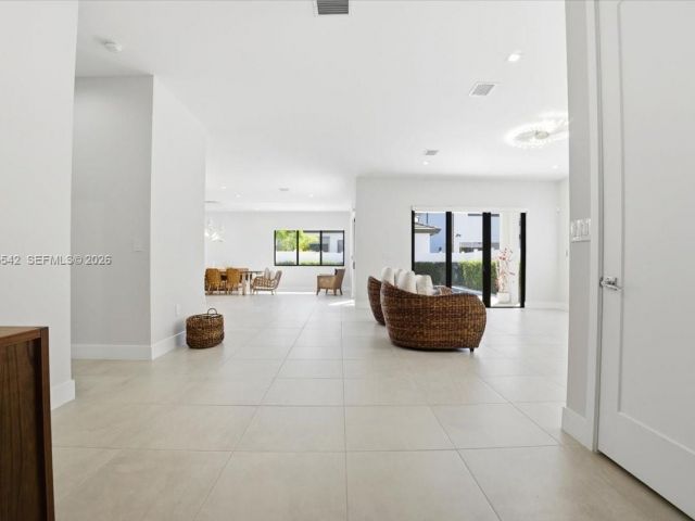 Продажа дома по адресу 8096 NW 48th Ter - фото 7431616