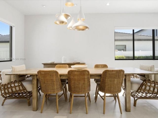 Продажа дома по адресу 8096 NW 48th Ter - фото 7431631