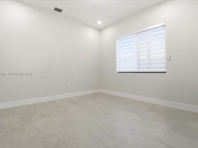 Продажа дома по адресу 8096 NW 48th Ter - фото 7431633