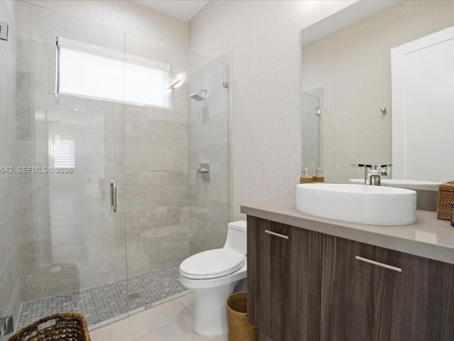 Продажа дома по адресу 8096 NW 48th Ter - фото 7431637